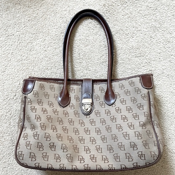Dooney & Bourke Monogram Large Tote - Tan & Brown - Picture 1 of 13